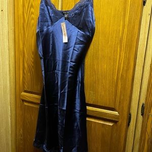 Luxury Washable Silk Oscar Rossa Nightie L
